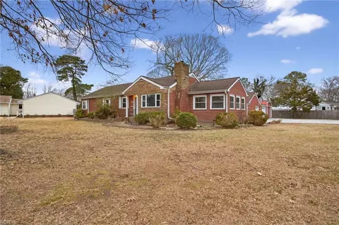 475 Fox Hill Rd, Hampton, VA 23664