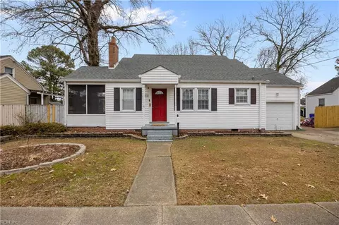 3840 Lenoir Cir, Norfolk, VA 23513