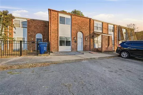 1136 Clydesdale Ln, Virginia Beach, VA 23464