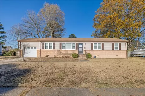 3424 Bow Creek Blvd, Virginia Beach, VA 23452