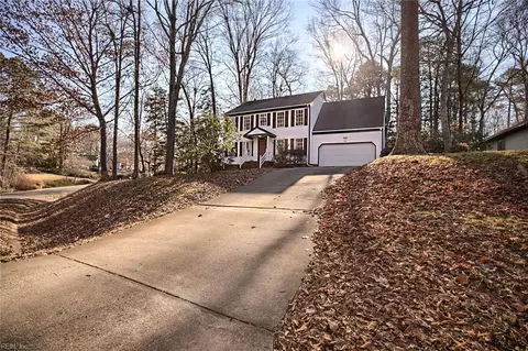 2847 Hidden Lake Dr, Williamsburg, VA 23185