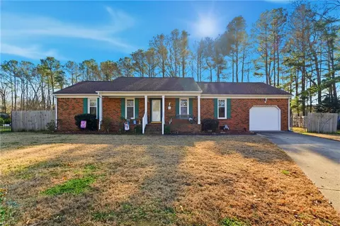 925 Bellingham Dr, Chesapeake, VA 23322