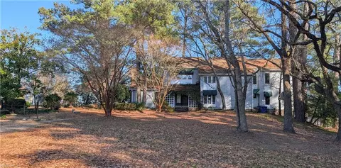 1804 Cherry Grove Rd N, Suffolk, VA 23432
