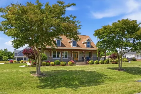 103 E Point Estates Ct, Knotts Island, NC 27950