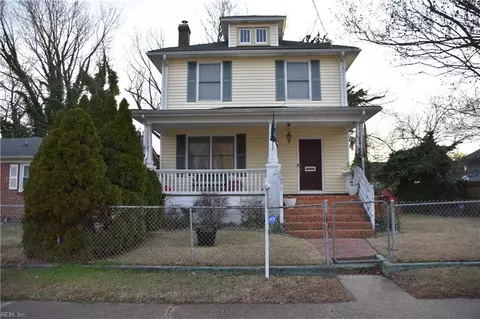 241 Maple Ave, Newport News, VA 23607