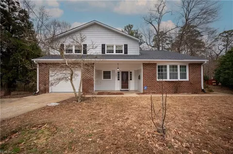 157 Highwood Cir, Newport News, VA 23608