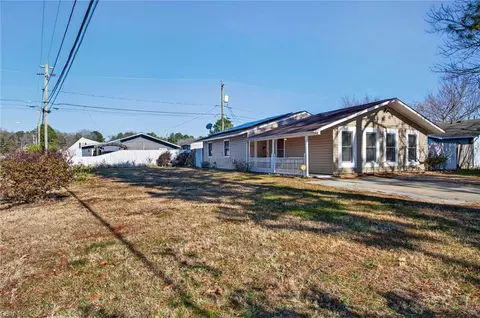 3532 Champlain Ln, Virginia Beach, VA 23452