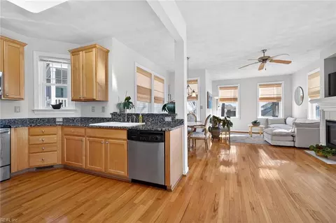 401 Grace Ave, Virginia Beach, VA 23451