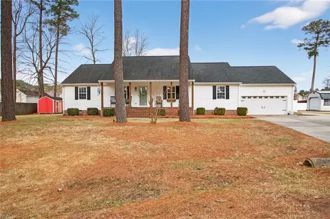 107 Harrison Dr, Smithfield, VA 23430