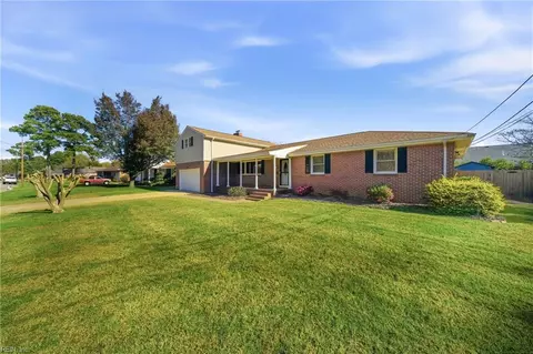 1108 Miles Standish Rd, Virginia Beach, VA 23455