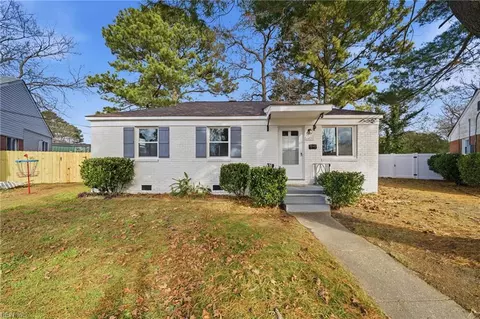 6428 Garland Cir, Norfolk, VA 23509