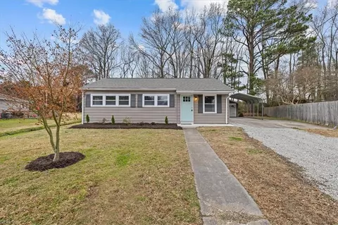 902 Bounds Ave, Chesapeake, VA 23323