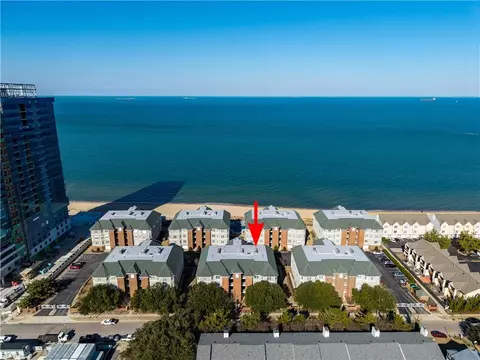 2421 Ocean Shore Cres #403, Virginia Beach, VA 23451