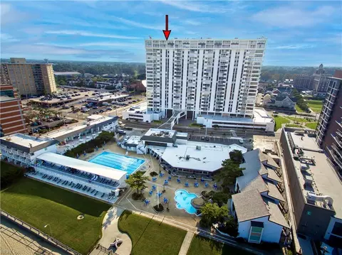 4004 Atlantic Ave #PH 3, Virginia Beach, VA 23451