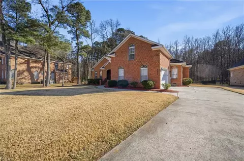 1101 Old Vintage Rd, Chesapeake, VA 23322