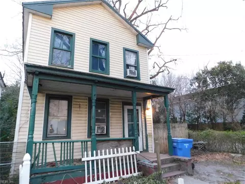 1239 Seaboard Ave, Chesapeake, VA 23324