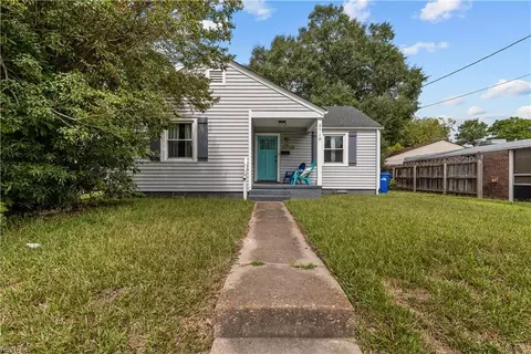 3710 King St, Portsmouth, VA 23707