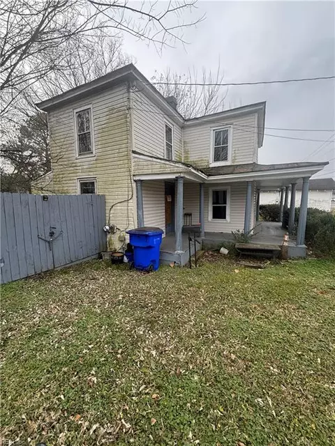 1807 E Washington St, Suffolk, VA 23434