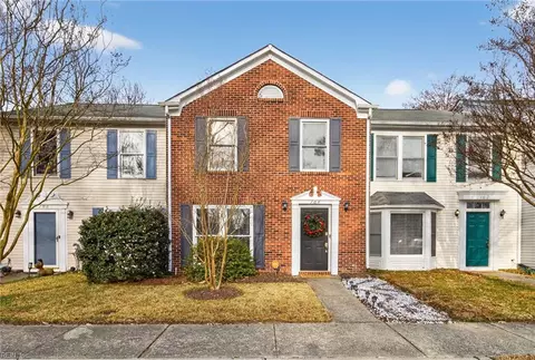 104 Yearling Ct, Yorktown, VA 23693