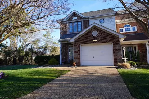 12 Jib Ct #7, Hampton, VA 23664