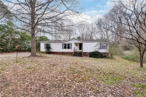 5641 Clay Bank Rd, Gloucester, VA 23061