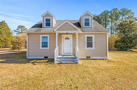 22275 Sedley Rd, Franklin, VA 23851