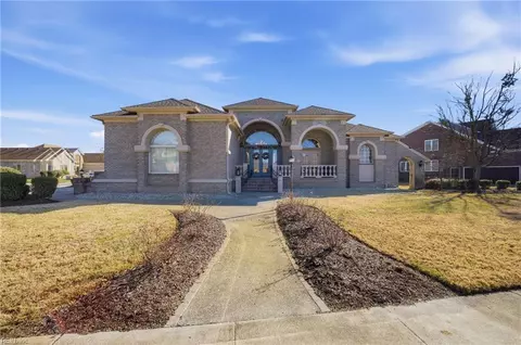1908 Lancing Crest Ln, Chesapeake, VA 23323