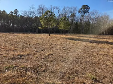 4 Sandy Hill Rd, Sussex County, VA 23837
