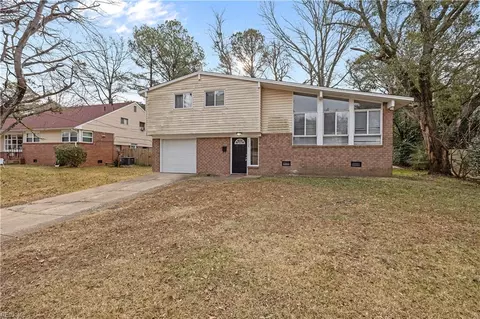 5535 Sandpiper Ln, Norfolk, VA 23502