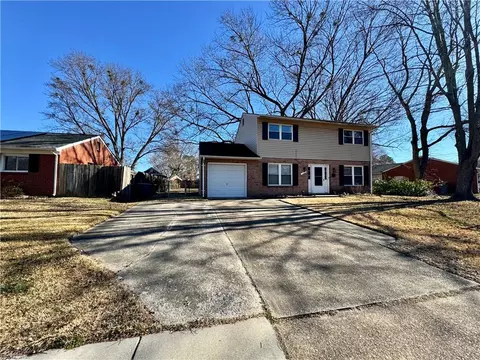 Exterior - 121 Fort Worth St, Hampton, VA 23669 photo 5 of 5