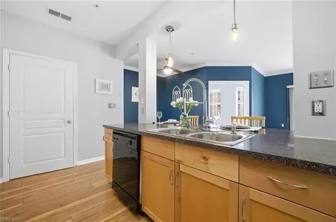 1400 Granby St #315, Norfolk, VA 23510