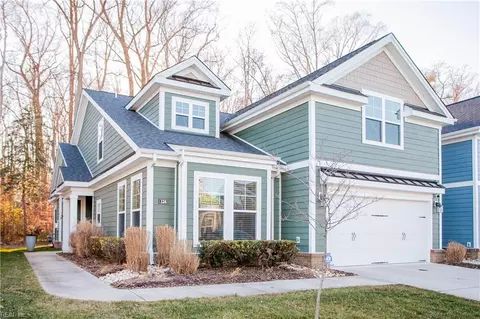126 Creek Front Ln, Suffolk, VA 23435