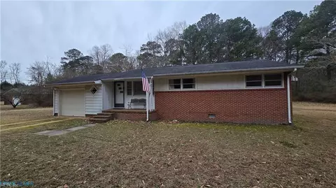 6116 Buckley Hall Rd, Cobbs Creek, VA 23035