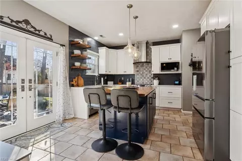 6419 Olde Bullocks Cir, Suffolk, VA 23435