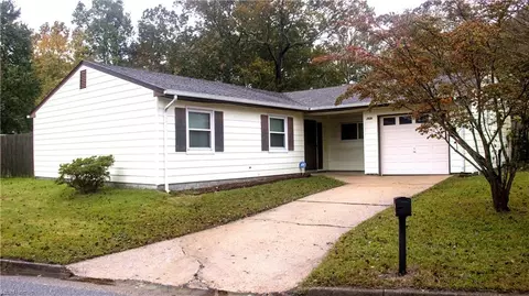 2925 Bamberg Pl, Virginia Beach, VA 23453
