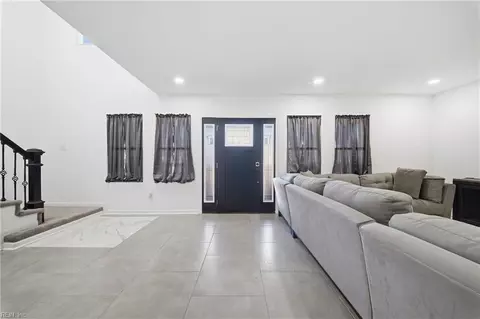 Other - 845 N King St, Hampton, VA 23669 photo 3 of 8