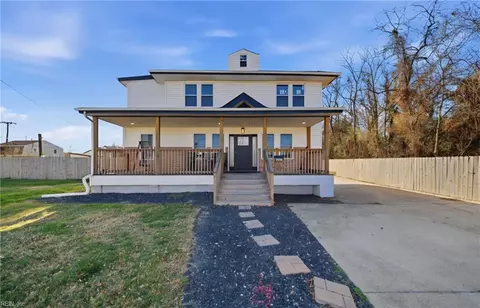 Exterior - 845 N King St, Hampton, VA 23669 photo 5 of 5