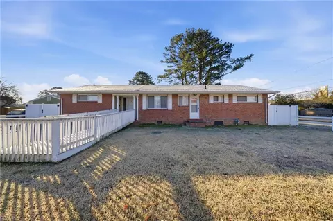 2445 Dominion Ave, Norfolk, VA 23518