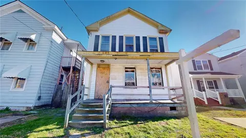 1318 18th St, Chesapeake, VA 23324