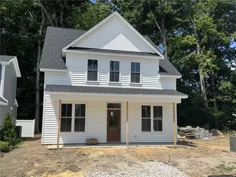 104 Blue Crab Pt, Poquoson, VA 23662