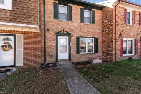 2449 Reagan Ave, Virginia Beach, VA 23454