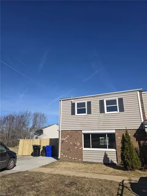 3252 Manor Glenn Ct, Virginia Beach, VA 23453