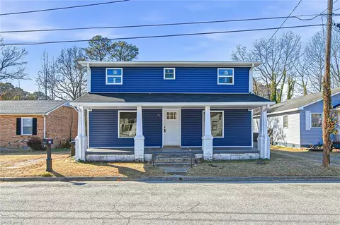 416 Cobb St, Franklin, VA 23851
