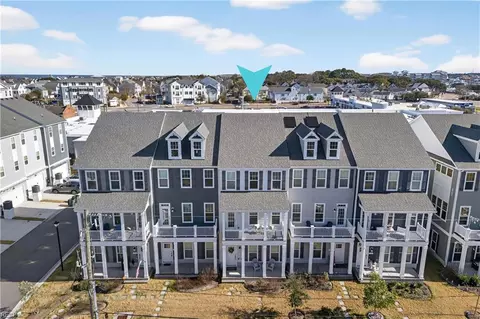 9570 21st Bay St, Norfolk, VA 23518