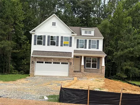 6279 Kellys Pl, Gloucester, VA 23061 photo 2