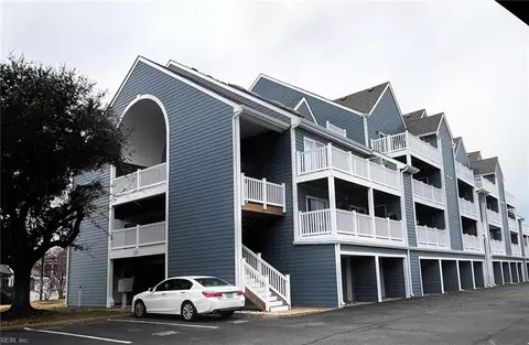 9535 Bay Front Dr #201, Norfolk, VA 23518