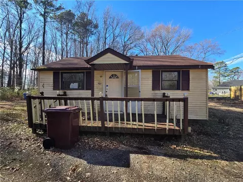 1831 Land Of Promise Rd, Chesapeake, VA 23322