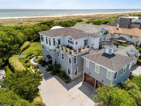8610 Ocean Front Ave, Virginia Beach, VA 23451
