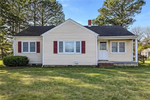 200 Delk St, Franklin, VA 23851