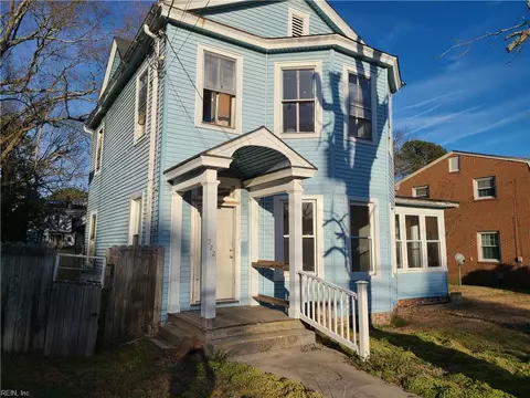322 Clay St, Franklin, VA 23851